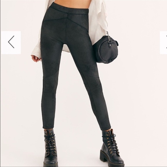 Free People midnight black vegan suede legging ankle pants size XS. Runs large. - Picture 1 of 8